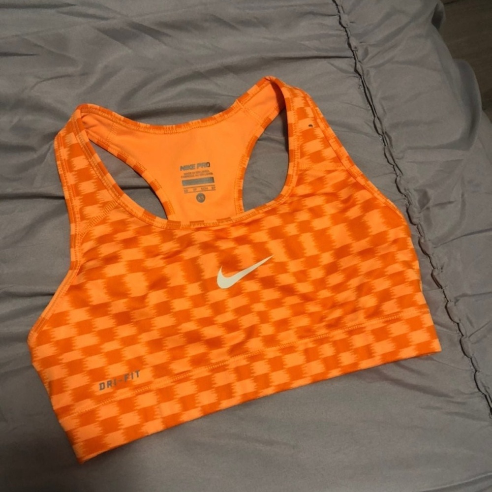 SOLD🛑 Nike Dri-fit sports bra